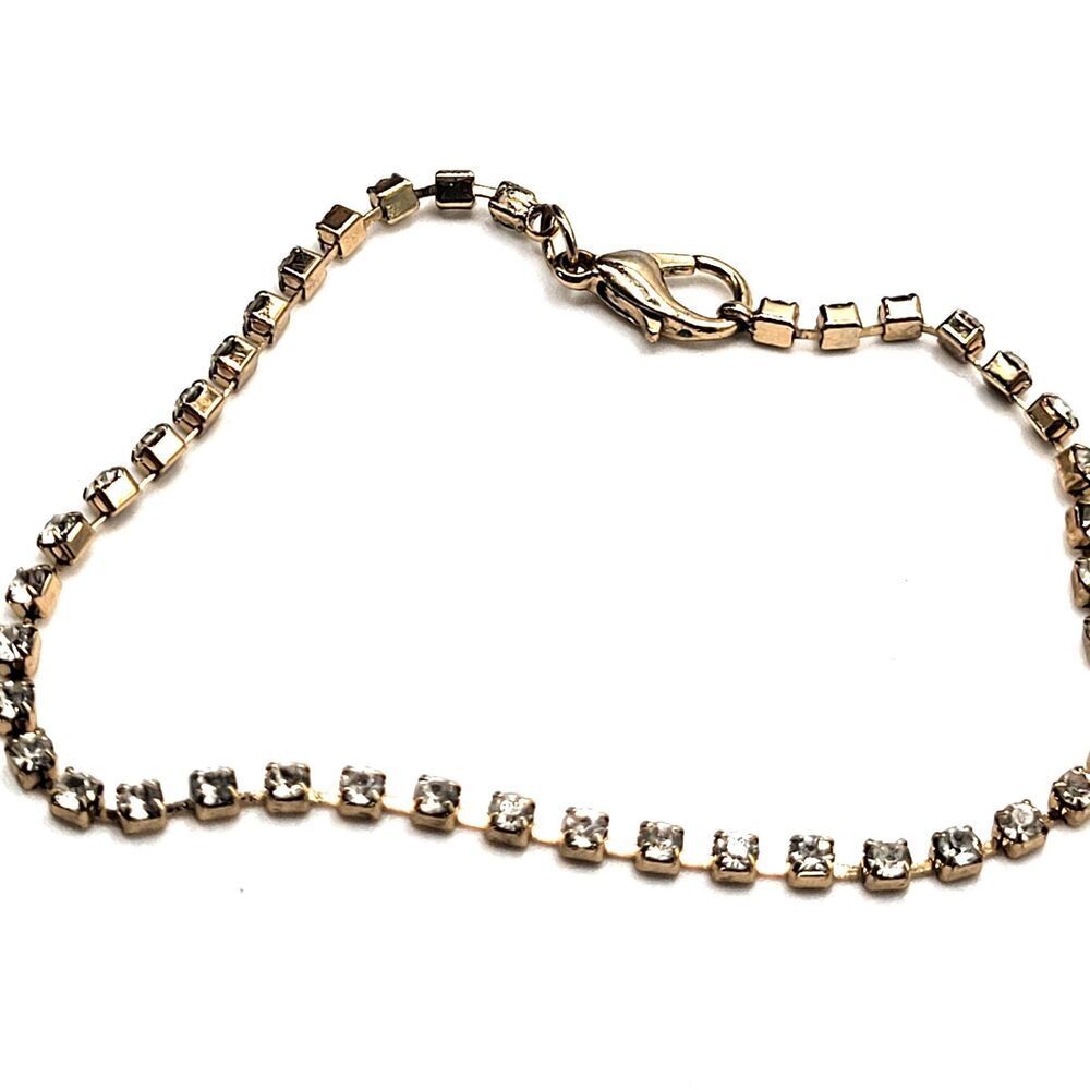 Rhinestone Bracelet 7.25in Gold tone metal alloy
